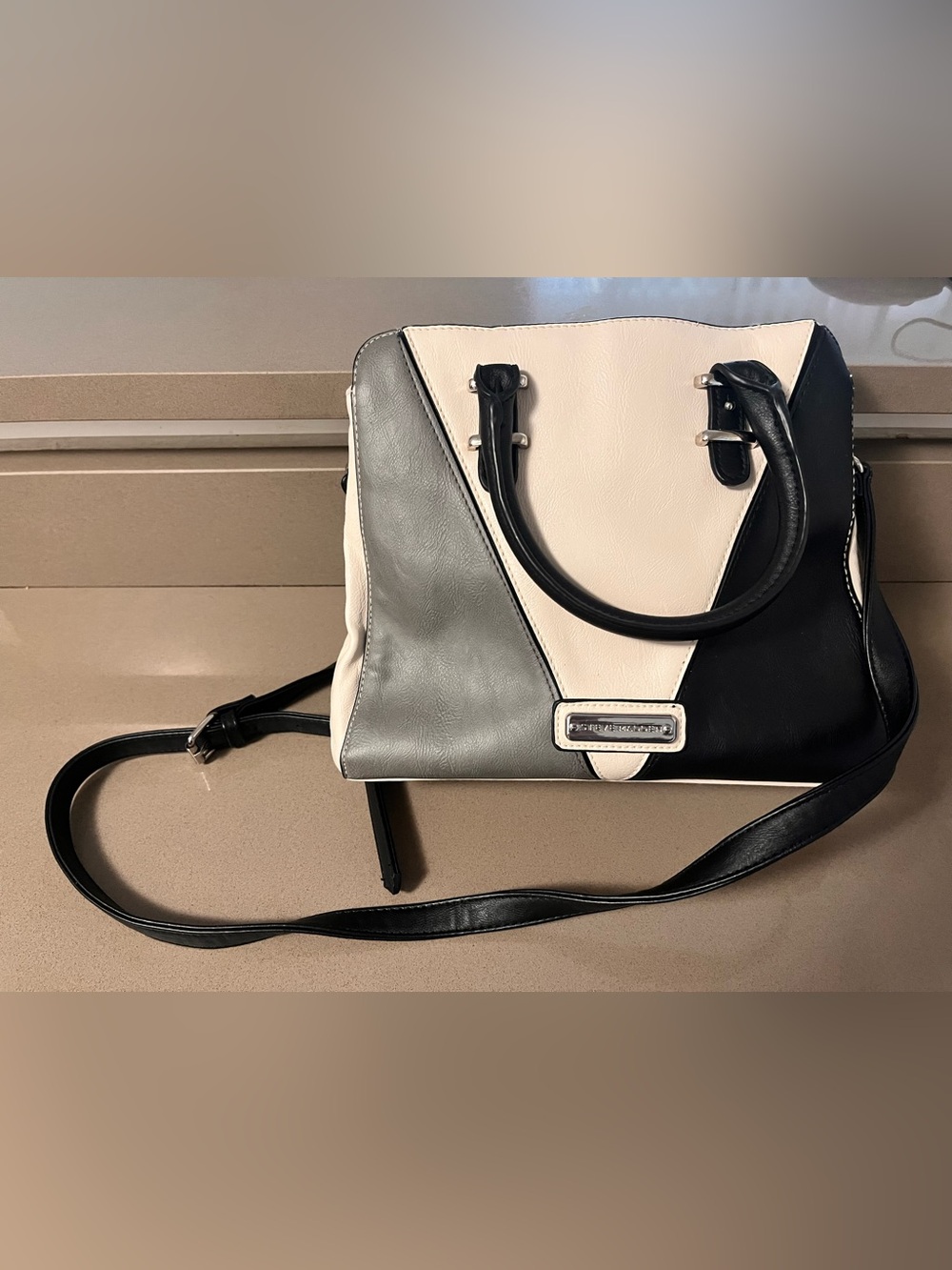 STEVE MADDEN Tricolor Structured Satchel Handbag - Black, Gray & Cream